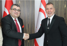 Prof. Dr. Uğur ÖZGÖKER’ in teklifiyle TASAM ile GAÜ arasında “ULUSLARARASI GÜVENLİK ve SAVUNMA” Konularında Bilimsel Çalışmalar yapmak, Yüksek Lisans ve Doktora Programları açmak, Sertifikalı müşterek eğitim programları düzenlemek amacıyla işbirliği programı imzalandı.