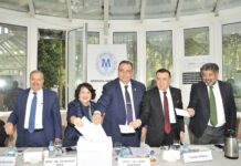 MARMARA GRUBU VAKFI AKADEMİK KONSEY BAŞKANI Prof.Dr. Uğur Özgöker MARMARA GRUBU STRATEJİK VE SOSYAL ARAŞTIRMALAR VAKFI GENEL KURULUNUN “ DİVAN BAŞKANLIĞI” NI YAPTI