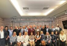 Divan Başkanlığını Prof. Dr. Uğur Özgökerin Yaptığı DMW-Uluslararası Diplomatlar Birliği Genel Kurulunda yeni yönetim kurulu belirlendi.