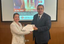 Arel Üniversitesi Uluslararası İlişkiler Bölüm Başkanı ve Uluslararası Diplomatlar Birliği Başkan Yardımcısı Prof. Dr. Uğur Özgöker DUBAİ’ de düzenlenen 9, DÜNYA KALİTE ZİRVESİ’nin Moderatörlüğünü yaptı.