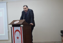 Arel Üniversitesi Uluslararası İlişkiler Bölüm Başkanı ve KTKD İstanbul Şubesi Yönetim Kurulu Üyesi Prof. Dr. Uğur Özgöker KIBRIS EVİ’nde TMT ve KTKD’ nin Kuruluş ve Faaliyetlerini Anlattı.