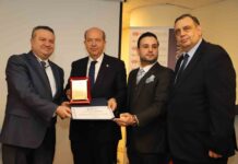 AREL ÜNİVERSİTESİ Uluslararası İlişkiler Bölüm Başkanı Prof. Dr. Uğur Özgöker’in düzenlediği DÜNYA TÜKETİCİLER GÜNÜ Etkinliği Arel Üniversitesi Cevizlibağ Kampüsünde gerçekleştirildi.