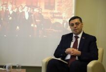 İstanbul Arel Üniversitesinde Prof. Dr. Uğur Özgöker’in düzenleyicisi ve moderatörü olduğu 23 Nisan Ulusal Egemenlik ve Çocuk Bayramı İstanbul Milletvekili Av. Serkan BAYRAM’ın günün anlam ve önemini anlatan konferansı, Buğday Tanesi kitabı ve video gösterisi ile kutlandı.